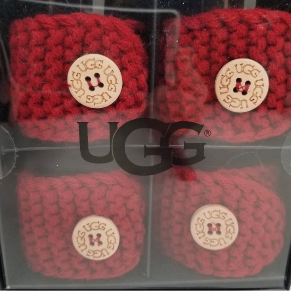 UGG Classic Cable Knit Napkin Ring Set - Picture 2 of 6
